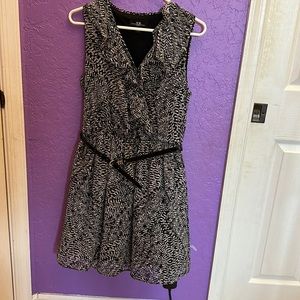 Gorgeous flowing black and white dress